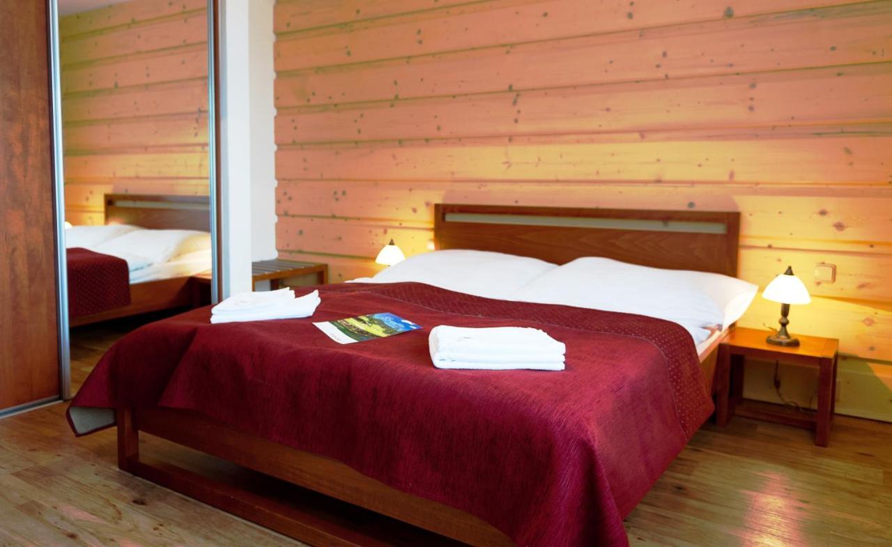 Green Inn Hotel Остравице Экстерьер фото